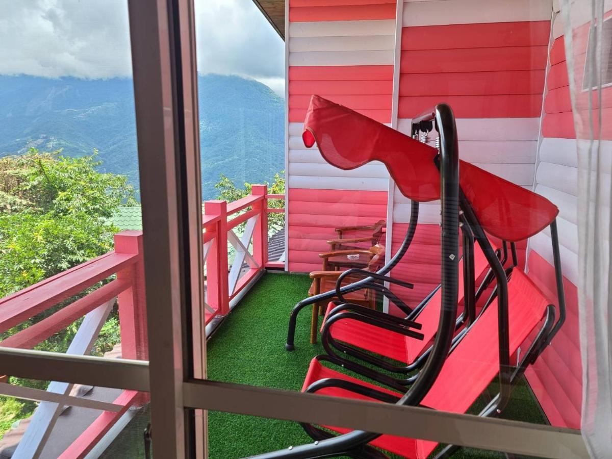Julie'S Garden, Cingjing - Fon Chin Homestay Ренай Экстерьер фото