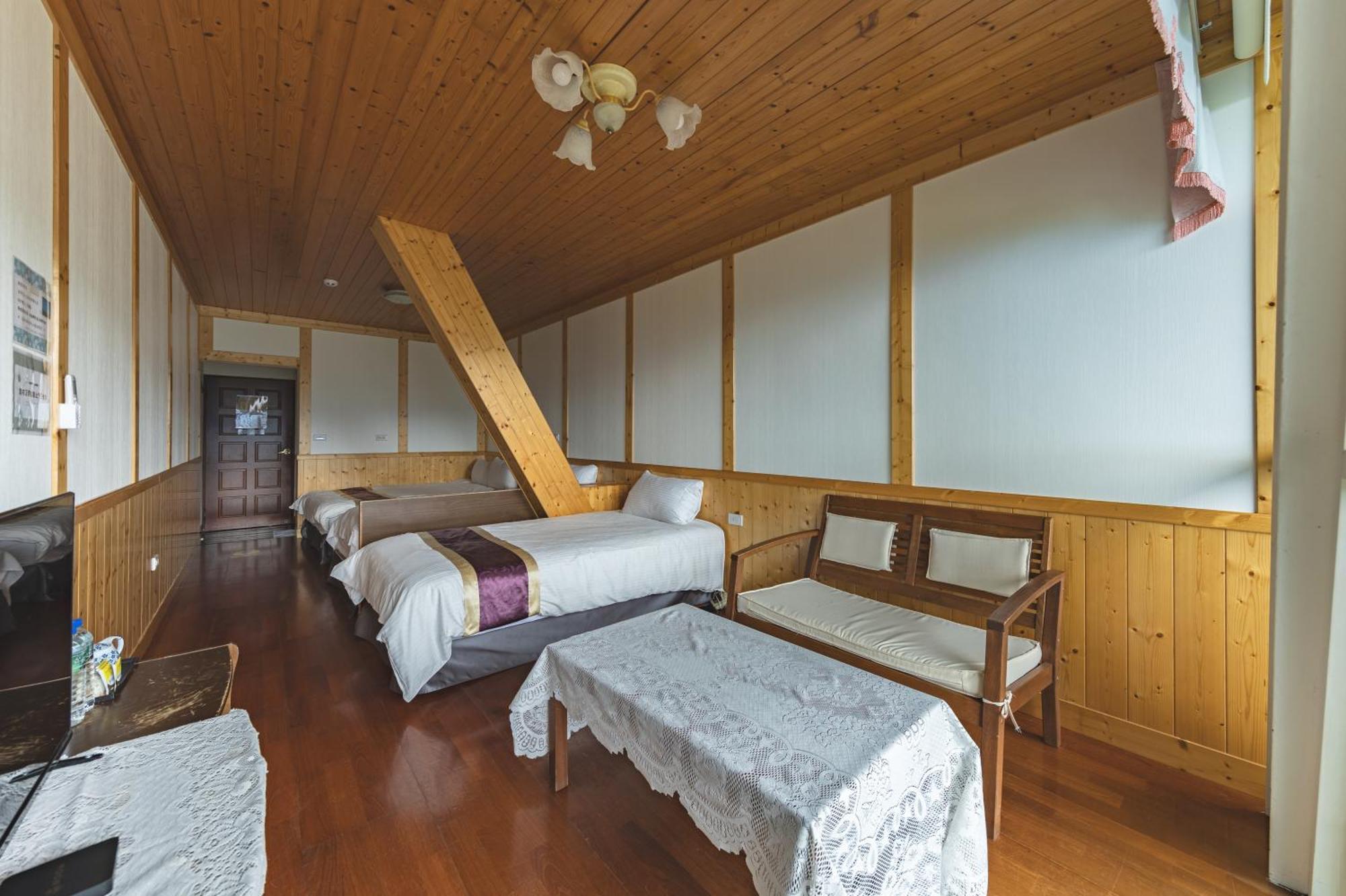 Julie'S Garden, Cingjing - Fon Chin Homestay Ренай Экстерьер фото